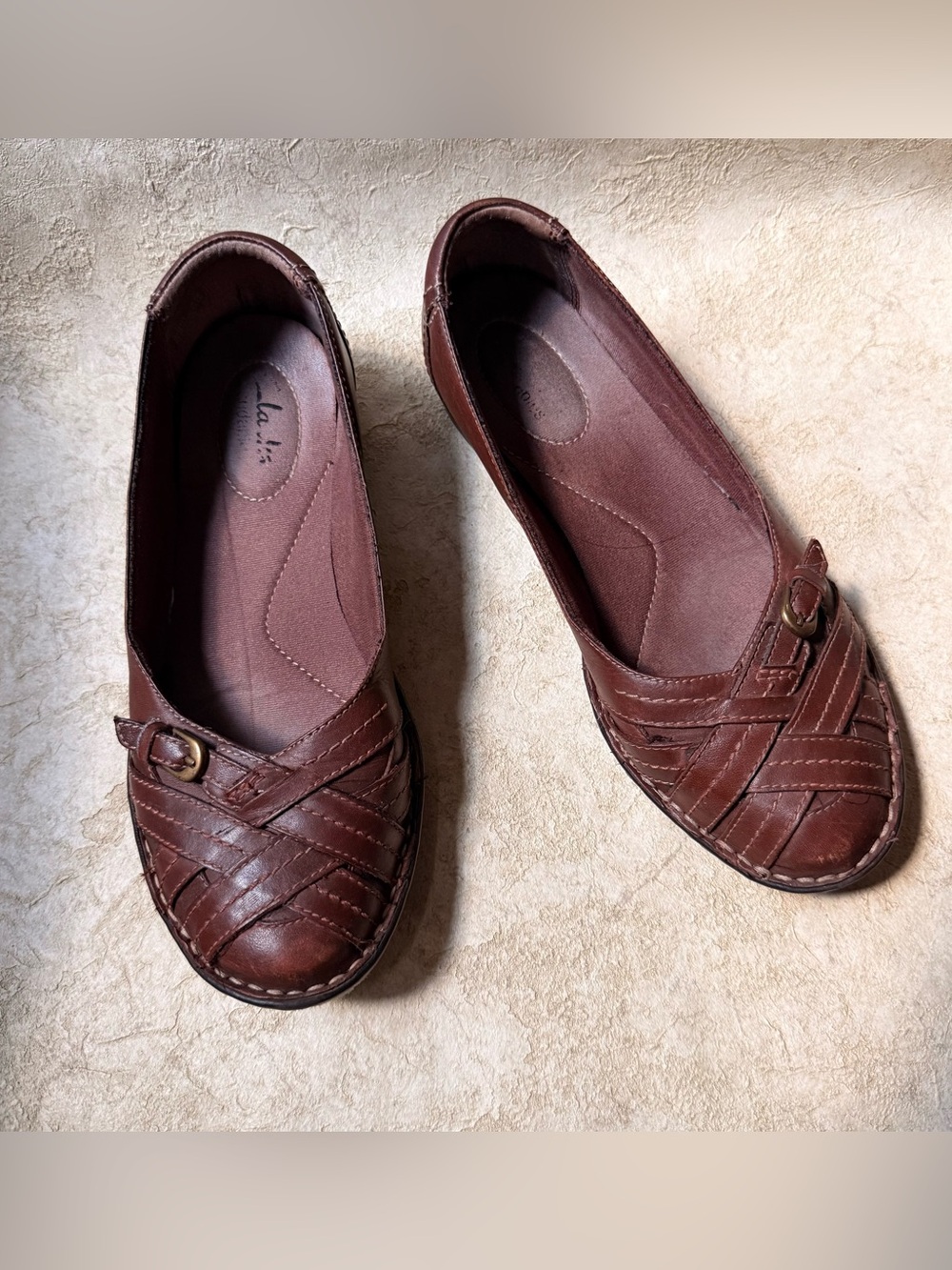 Clarks Women's Brown Leather Slip-On Loafers